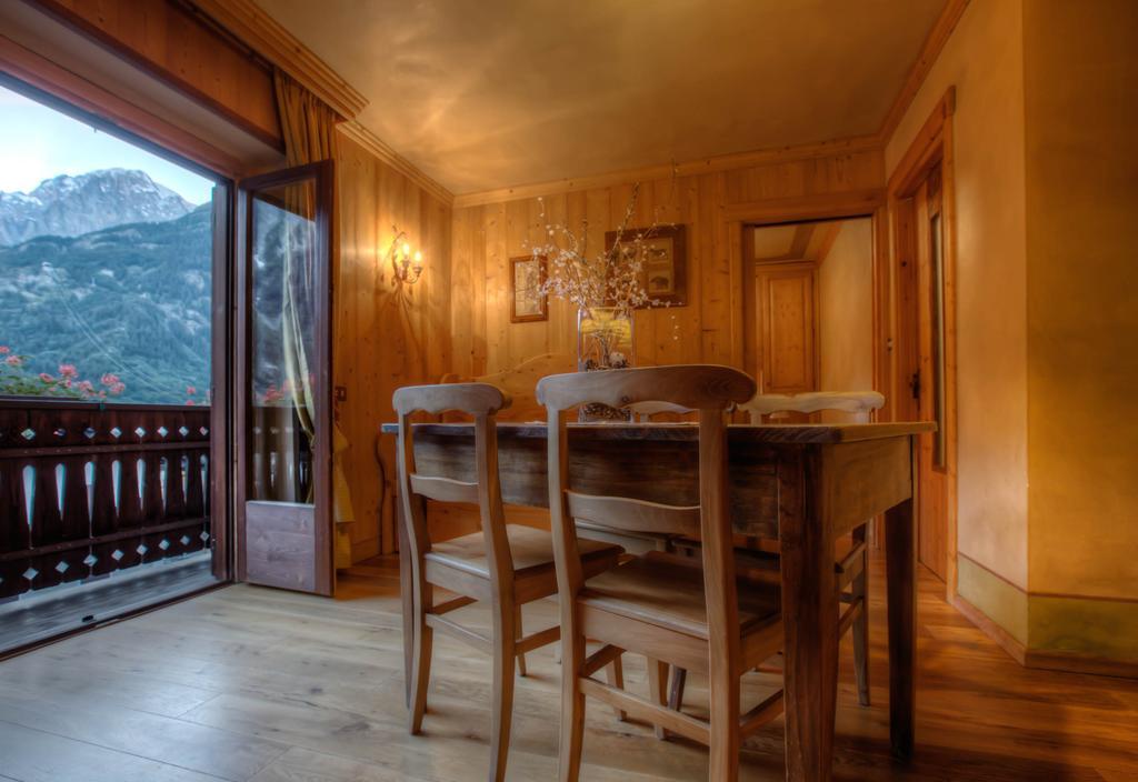 كورمايور B&B Residence Checrouit الغرفة الصورة